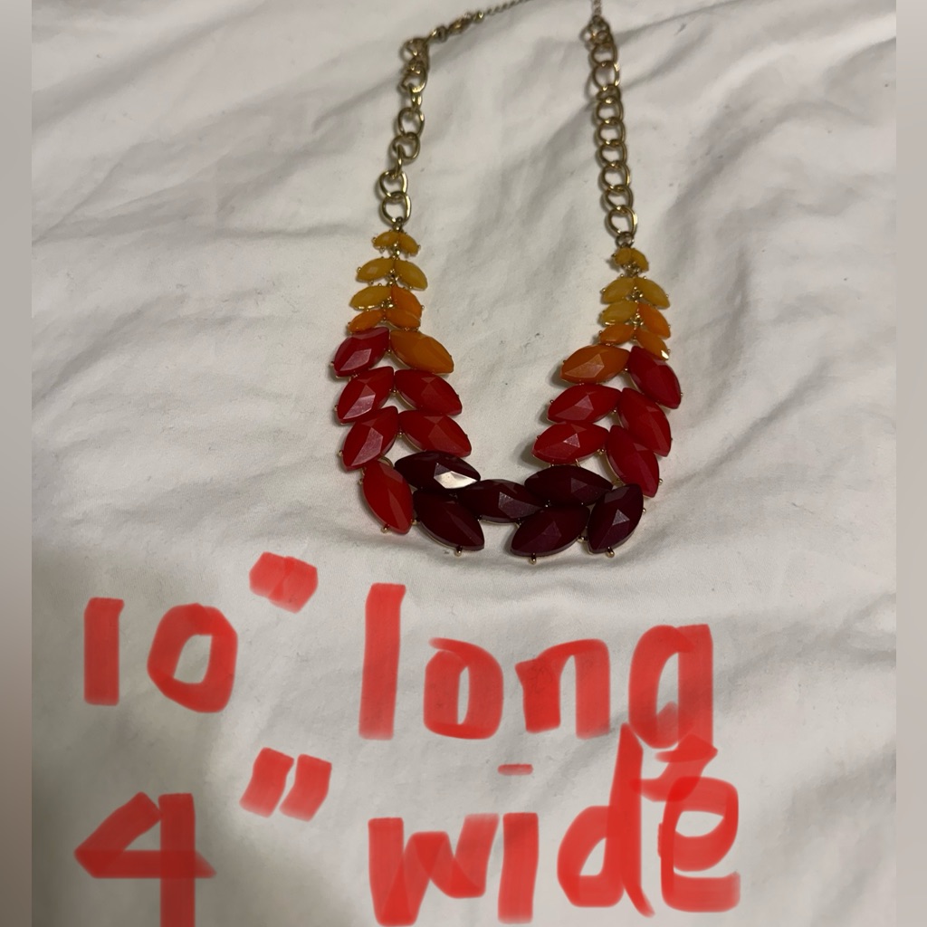 Euc Modcloth Statement Necklace In Reds 20$